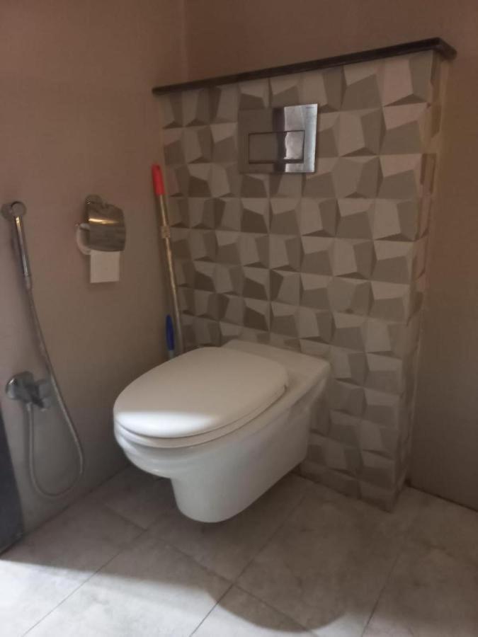B&B Mumtaz City Исламабад Екстериор снимка