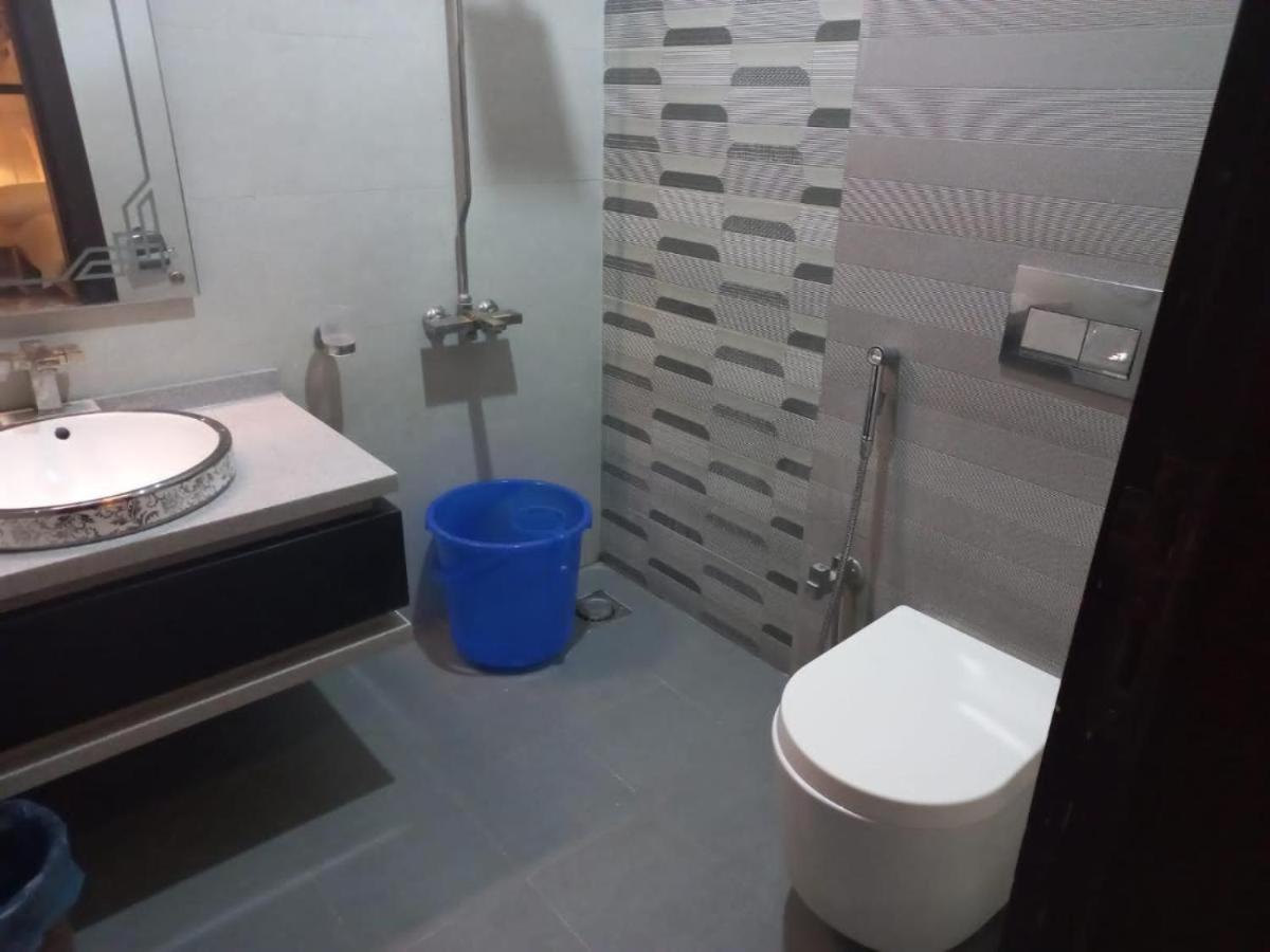 B&B Mumtaz City Исламабад Екстериор снимка