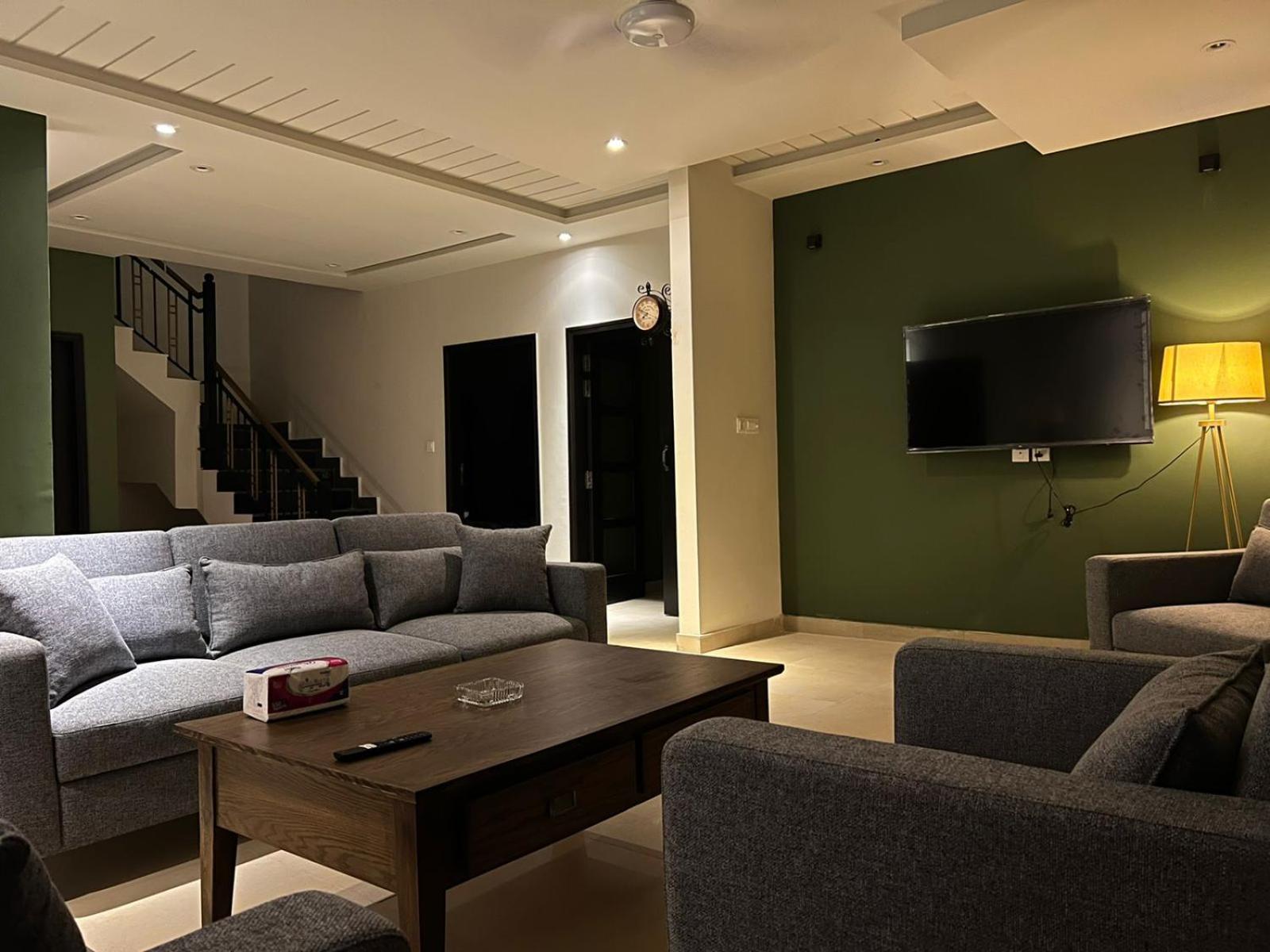 B&B Mumtaz City Исламабад Екстериор снимка